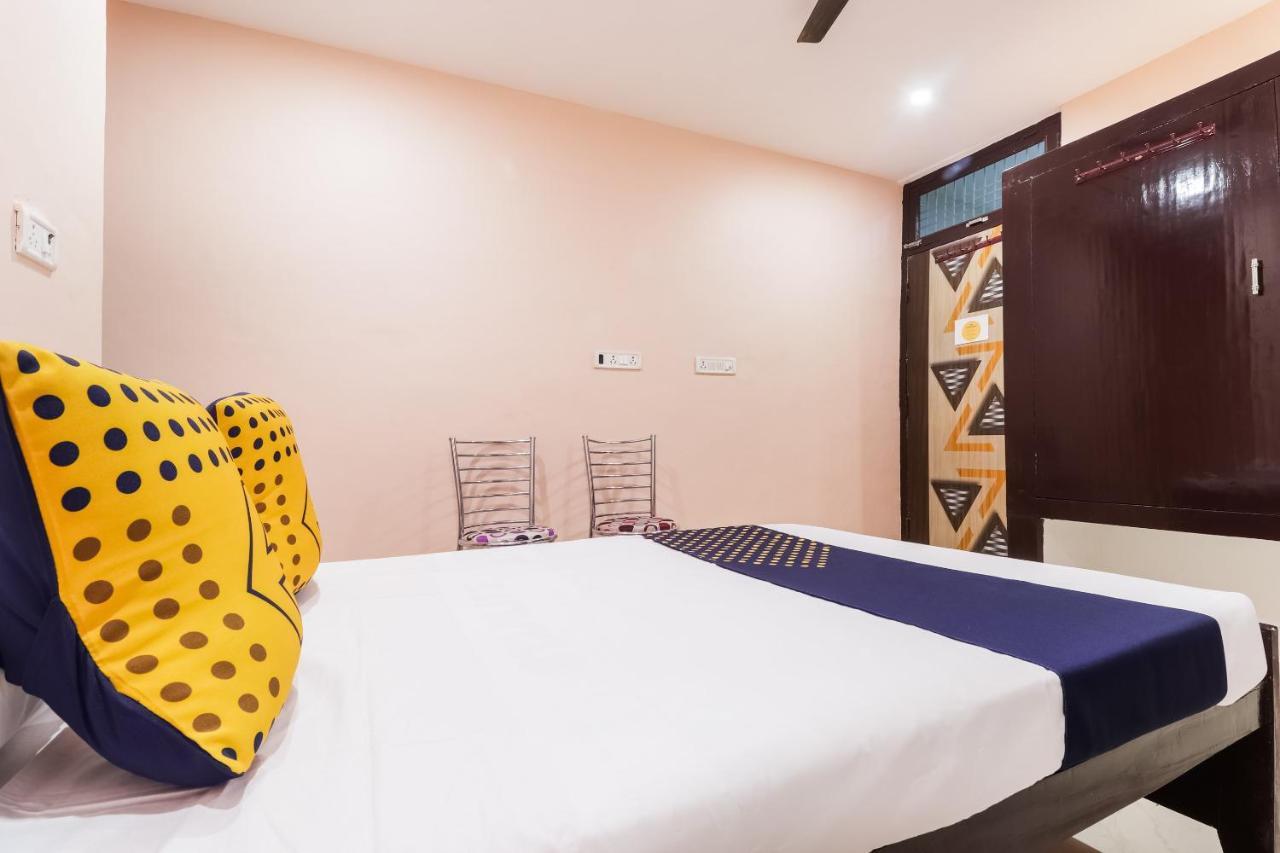 Spot On 63000 Hotel S.S. Plaza Banthra Sikandarpur Exteriér fotografie